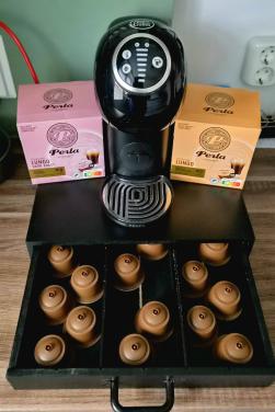 Koffieapparaat plus cupjes en ladebak