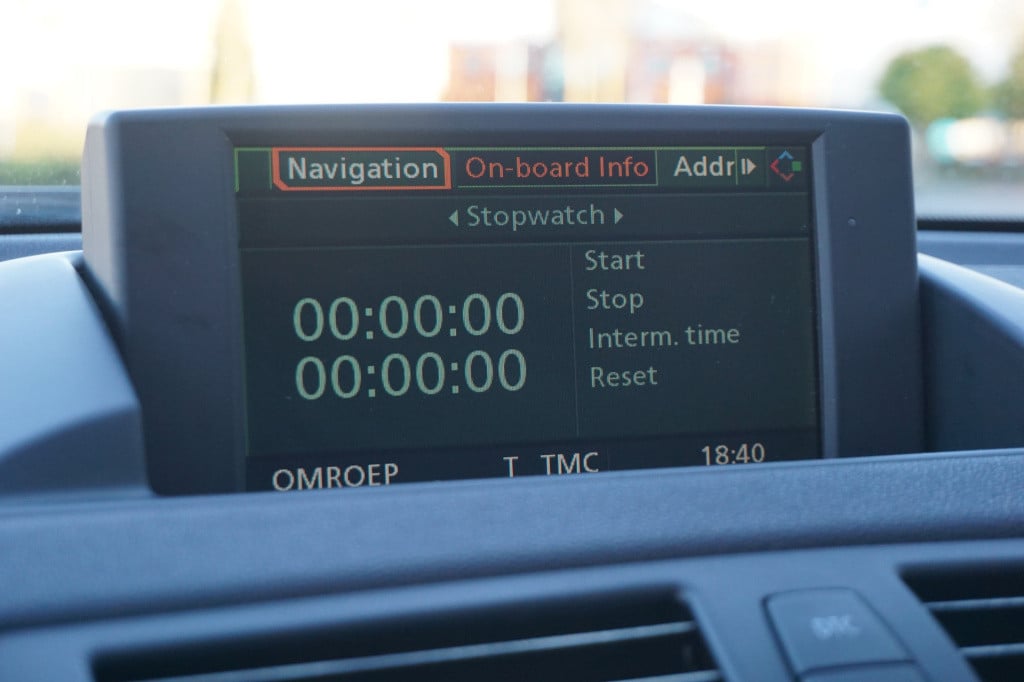 BMW 1 Serie 120i executive automaat - climate / navi / pano / cruise / park