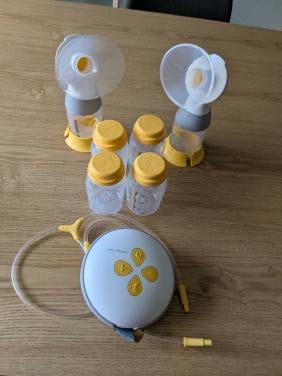 Medela Swing Maxi kolf met 4 extra flesjes