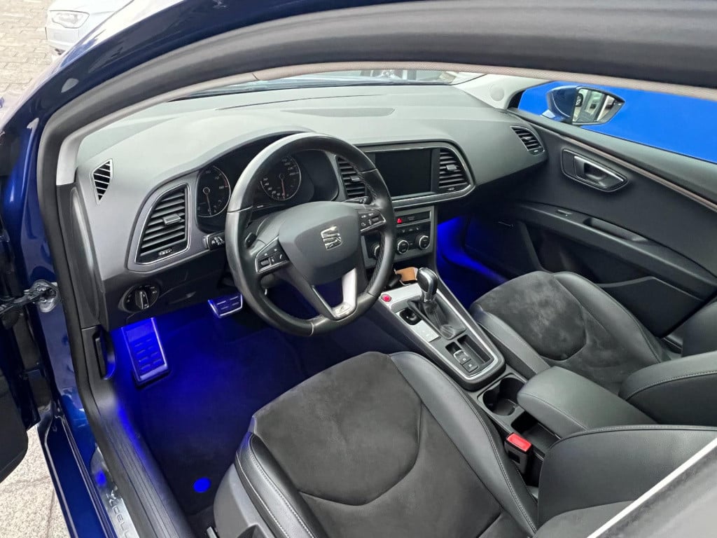 Seat Leon Sportstourer st 1.4 ecotsi fr xcellence, pano, alacantara enz..