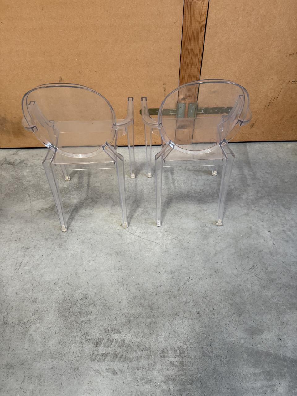 Lou Lou Ghost (Kartell) stoelen Philippe Starck