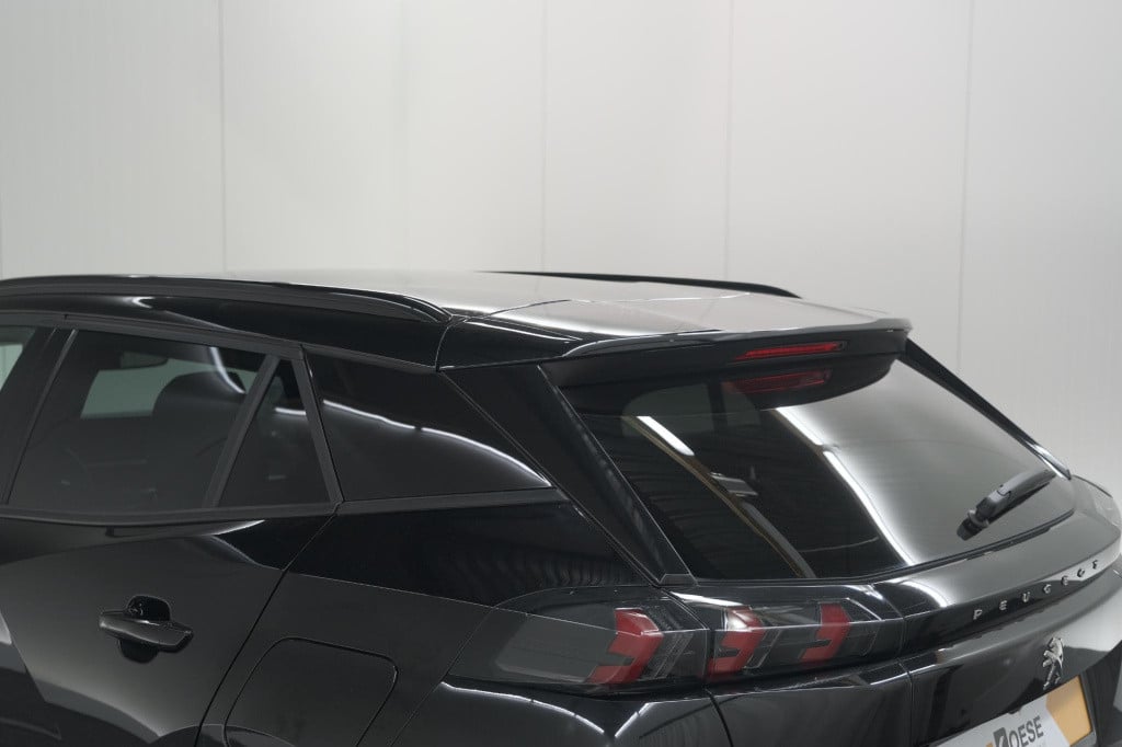 Peugeot 2008 puretech 102 allure pack | camera | apple carplay | parkeersen