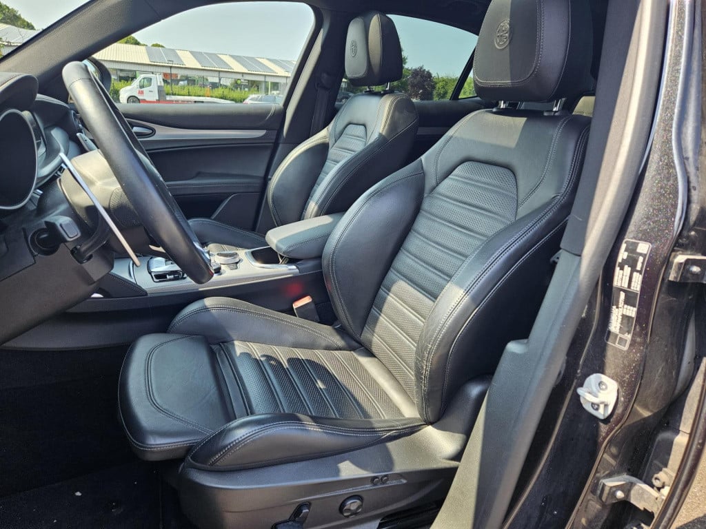 Alfa Romeo Stelvio 2.0 t awd 280pk veloce q4
