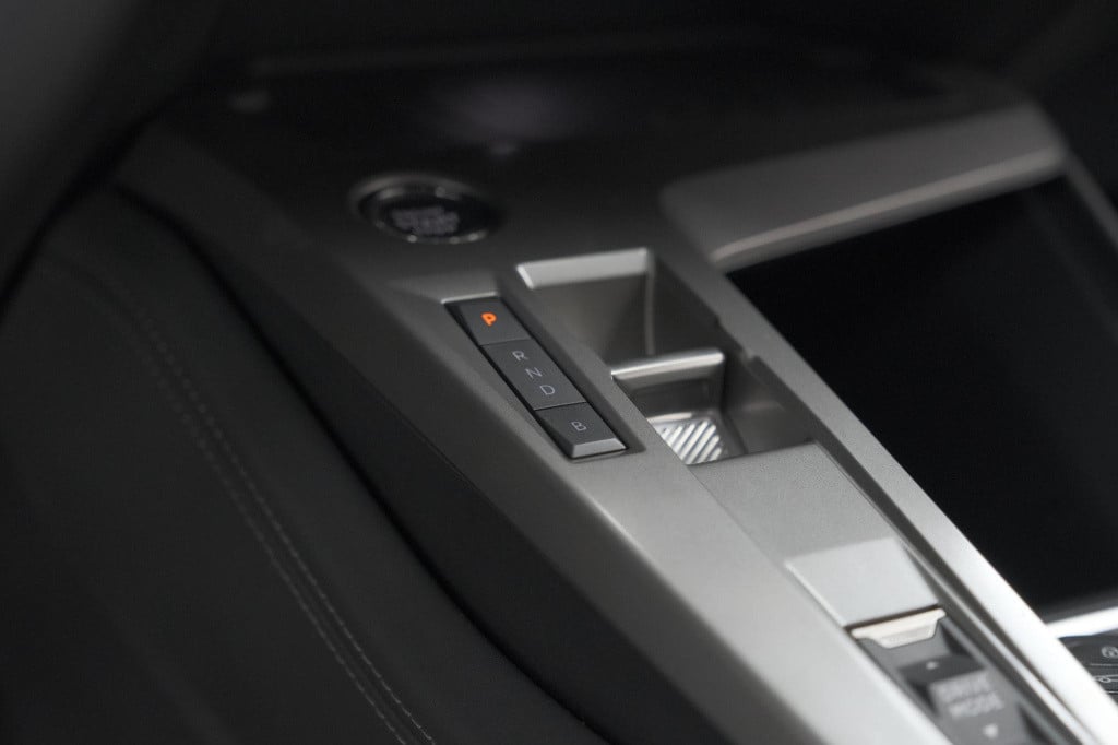 Peugeot 308 sw 1.6 plug-in hybrid 180 allure | perfecte staat | 360 camera 