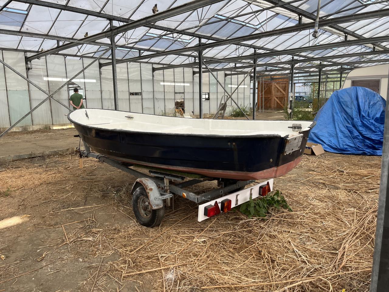 Polyester boot zsm weg!