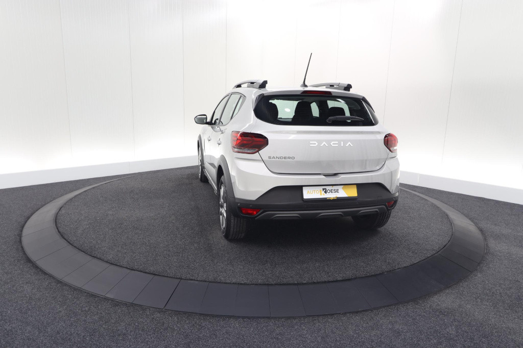 Dacia Sandero Stepway tce 90 expression | camera | dodehoekdetectie | navig