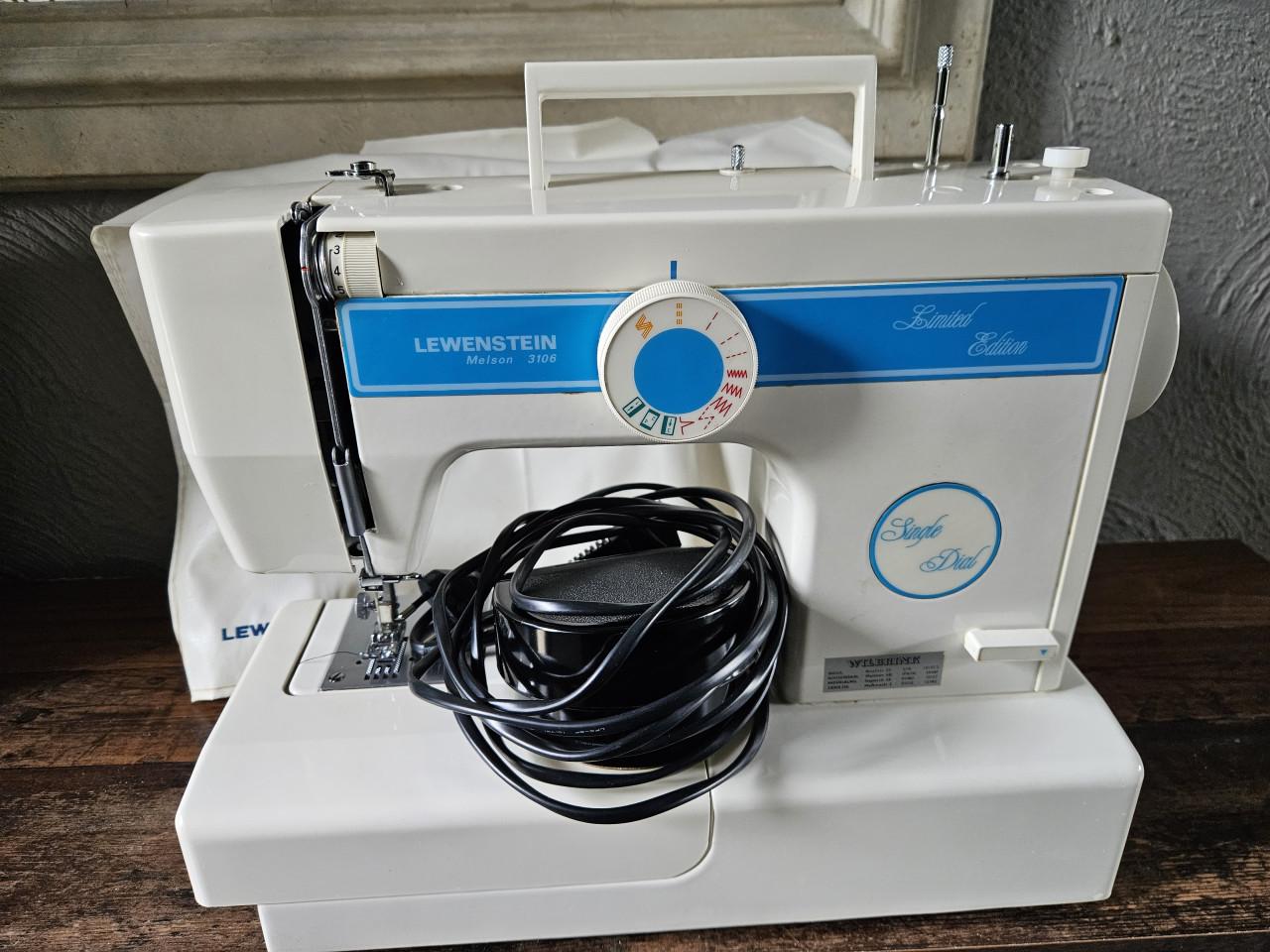 Werkende krachtige Lewenstein Melson 3106 Naaimachine - Limited Edition