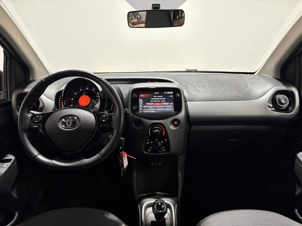 Toyota Aygo 1.0 vvt-i x-play