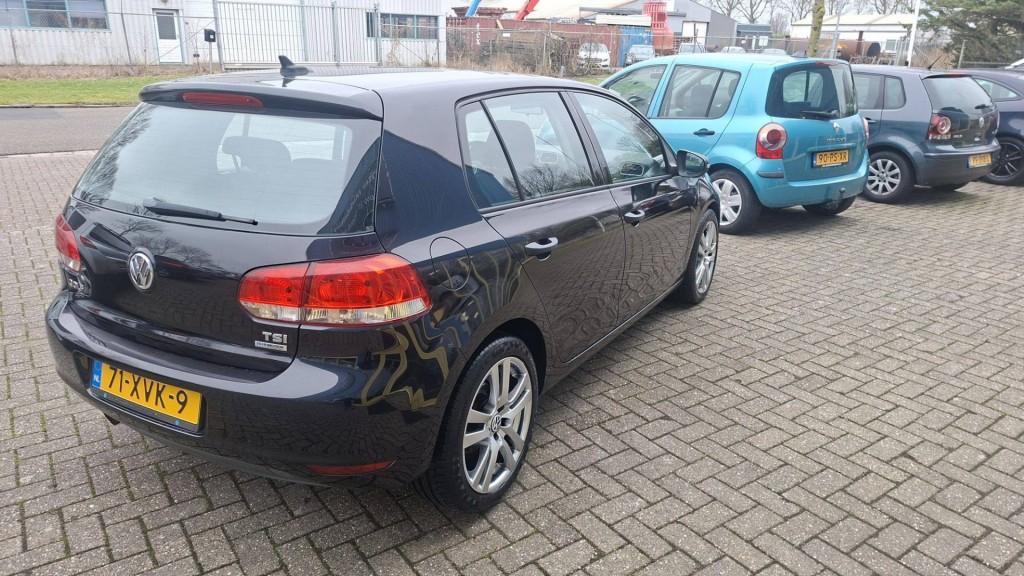 Volkswagen Golf 1.2 tsi trend edition bleumotion
