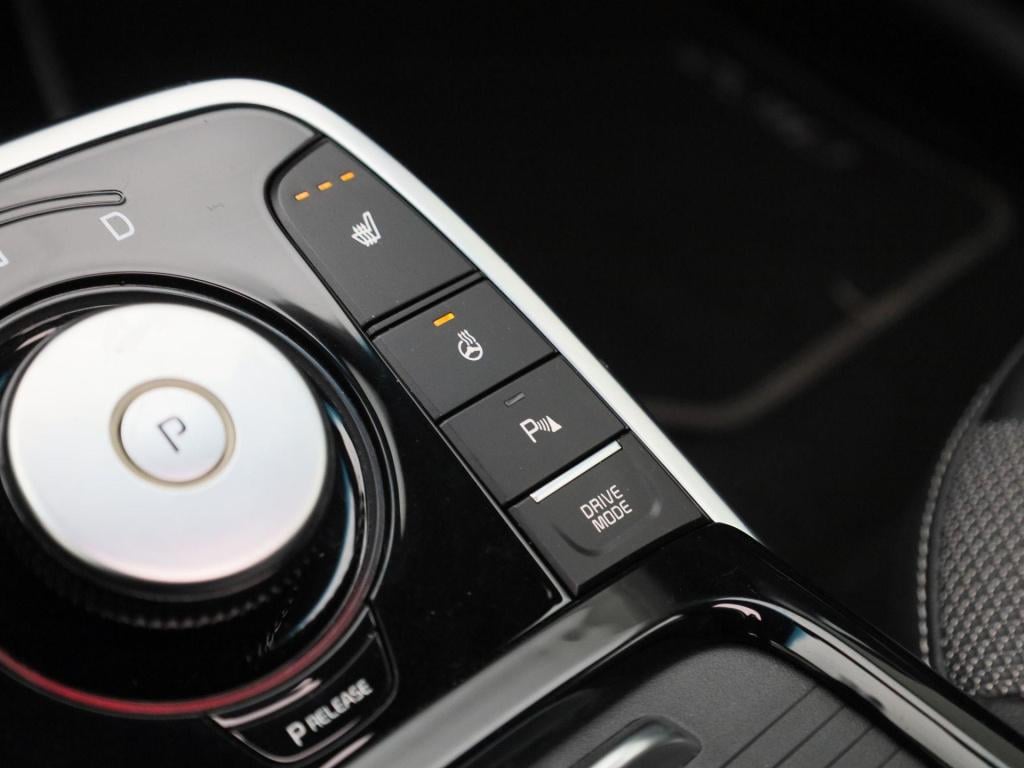 Kia E-niro dynamicplusline 64 kwh | automaat | panoramadak | navigatie | ap