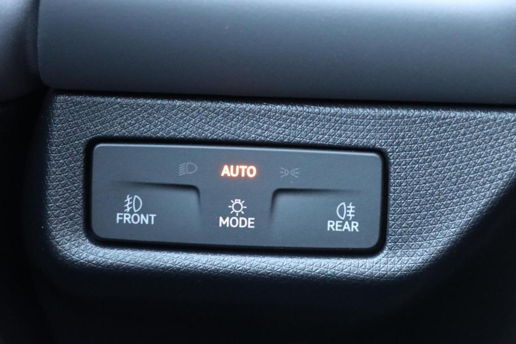 Cupra Terramar 1.5 tsi e-hybrid business 204pk dsg6
