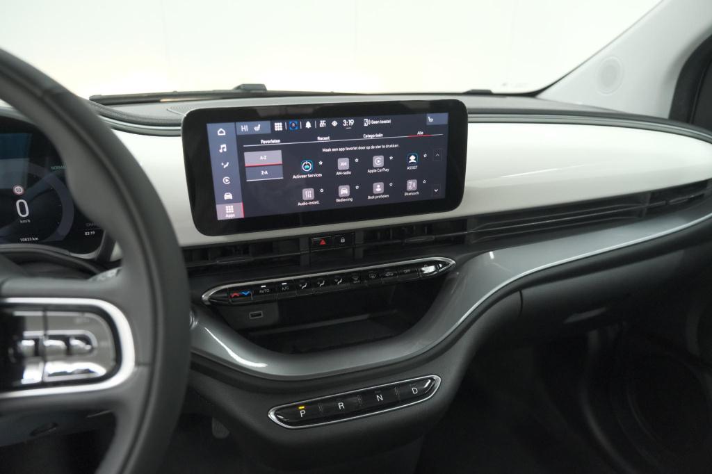 Fiat 500 urban 42 kwh | soh 96.8% | 3 fase laadfunctie | camera | apple car