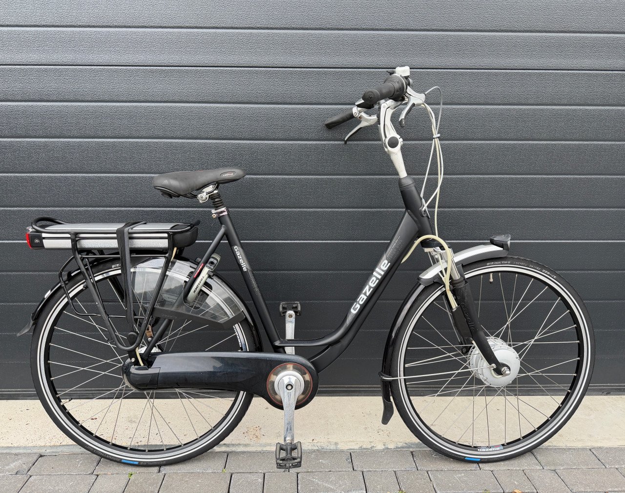 Prachtige Gazelle Orange | 57CM | Gouden Accu | 1800KM
