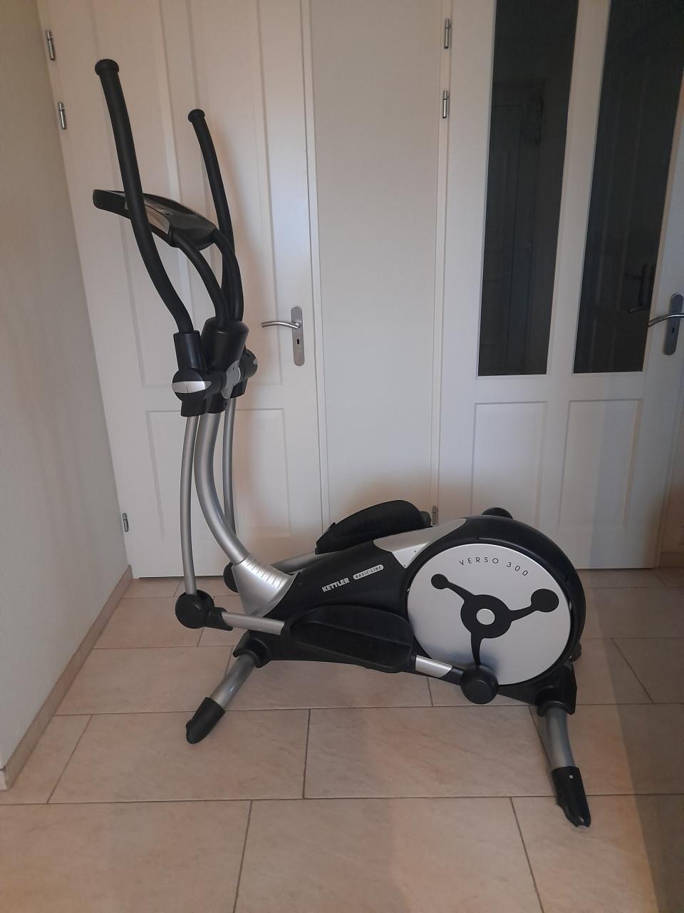 Kettler Crosstrainer met adapter (in goede nette staat )