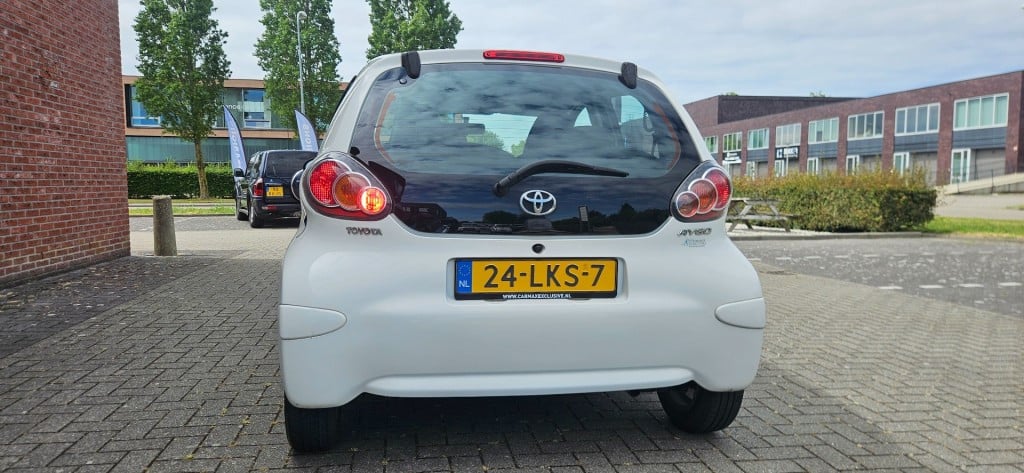 Toyota Aygo comfort 5drs airco / nl auto / apk 06-2026 / garantie