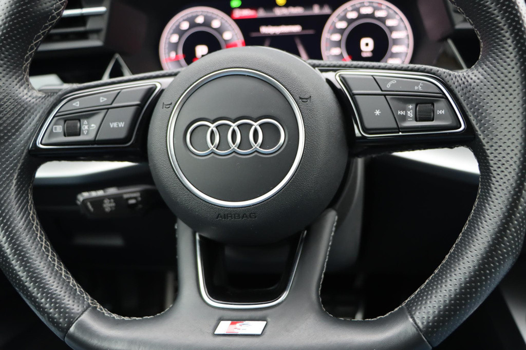 Audi S3 sportback 2.0 tfsi 310pk s tronic quattro edition one