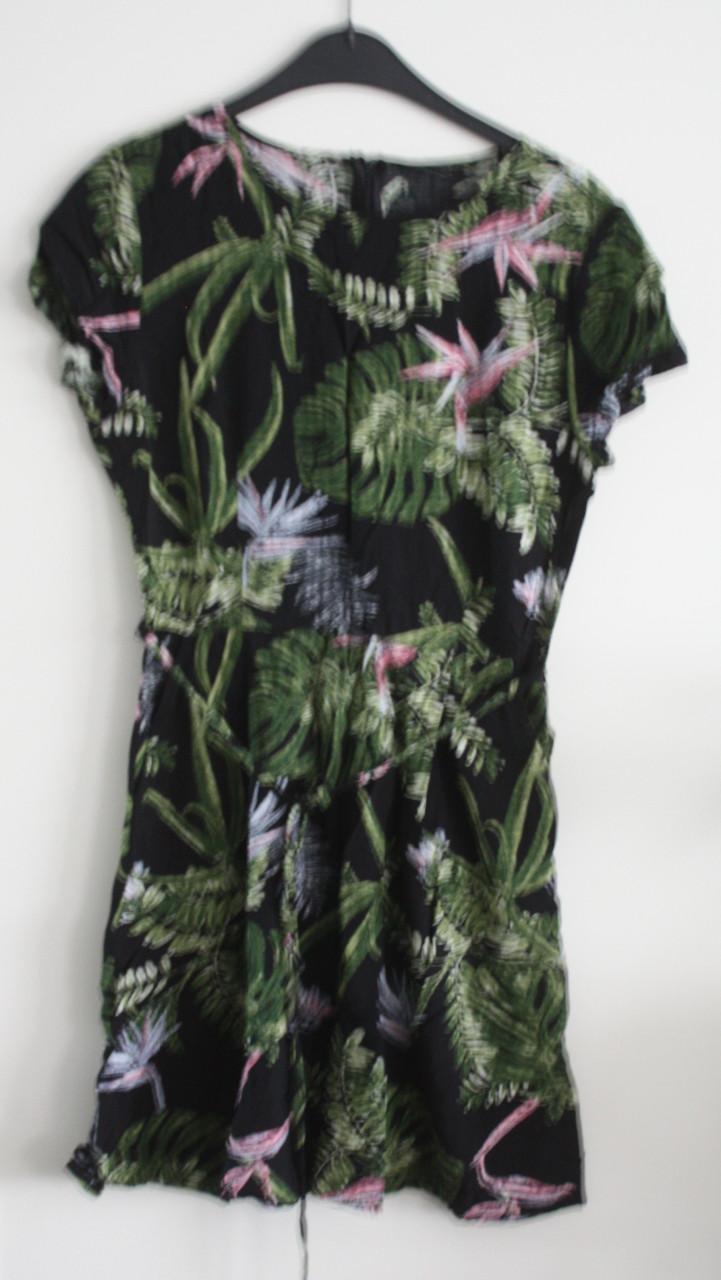 Jurk met groene bladeren print  maat 36