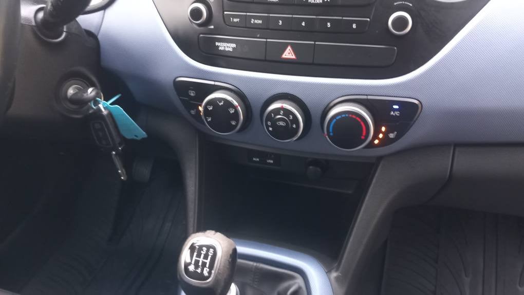 Hyundai I10 1.0 i I-Motion Comfort 5drs bj:2015 airco lm-velgen 103.000km