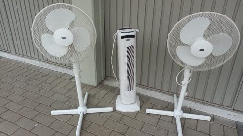 Ventilators 3 stuks 15 euro per stuk alle info duidelijk op de foto's