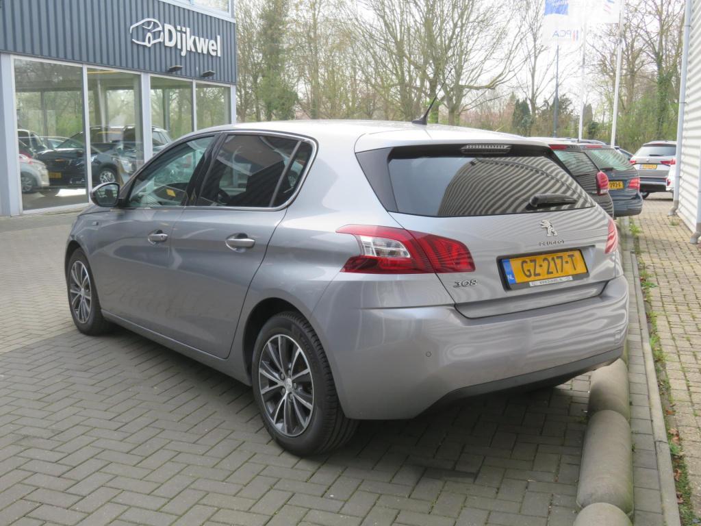 Peugeot 308 1.2 110 style clima/nav/lmv