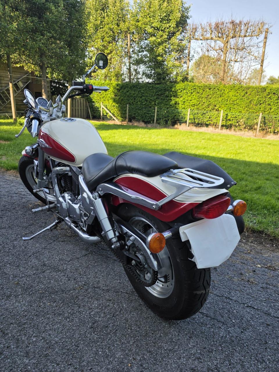 Te koop aangeboden: een prachtige Suzuki Marauder 800cc chopper