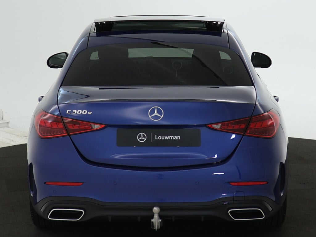 Mercedes-Benz C-Klasse 300 e amg line limited | trekhaak | nightpakket | pa