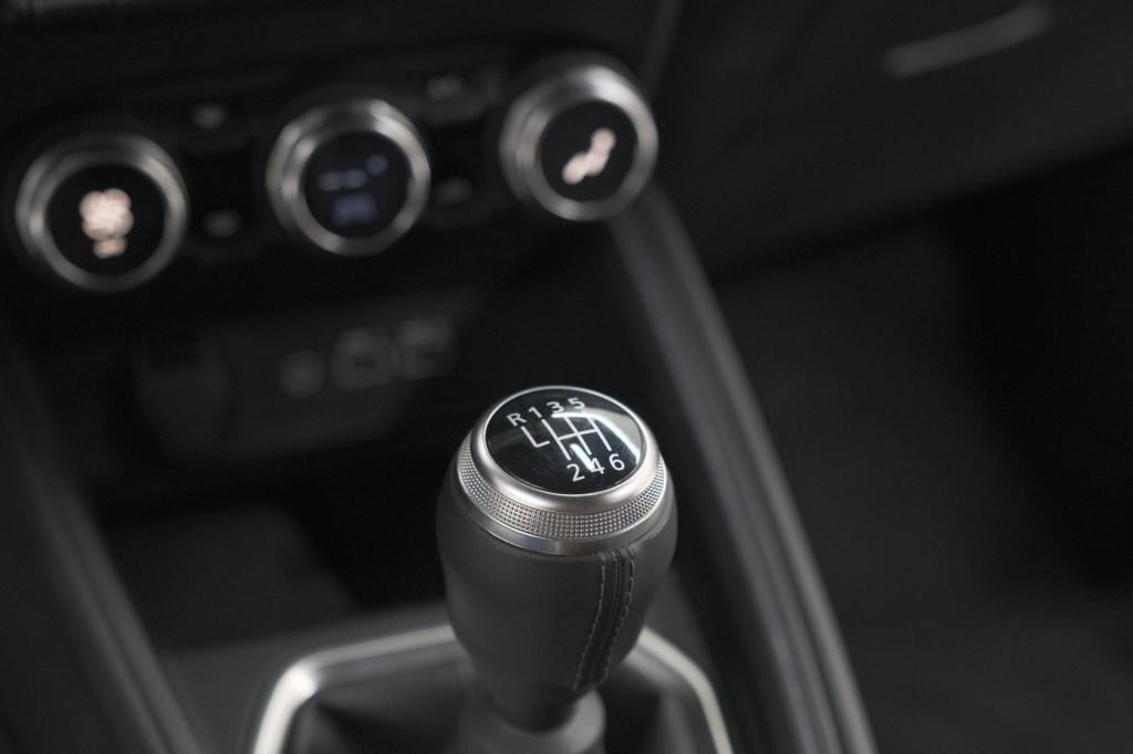 Renault Clio tce 90 gpf techno | 360 camera | adaptieve cruise control | 9.