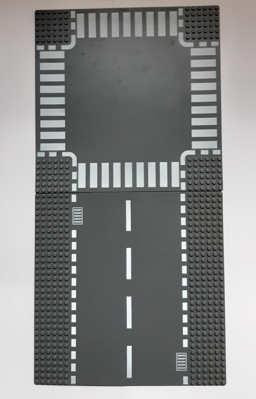 De orginele Lego City wegplaten, 1 kruising + 1 rechte weg