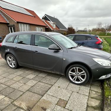 Opel Insignia sport 1600 turbo
