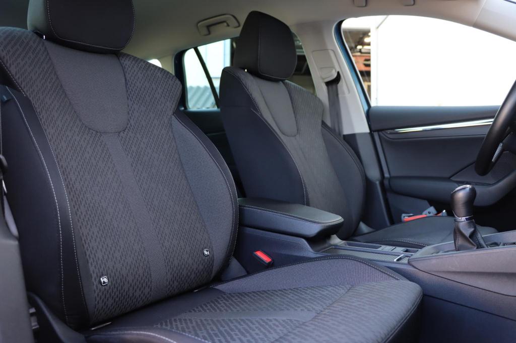 Skoda Octavia combi 1.5 tsi first edition 150pk