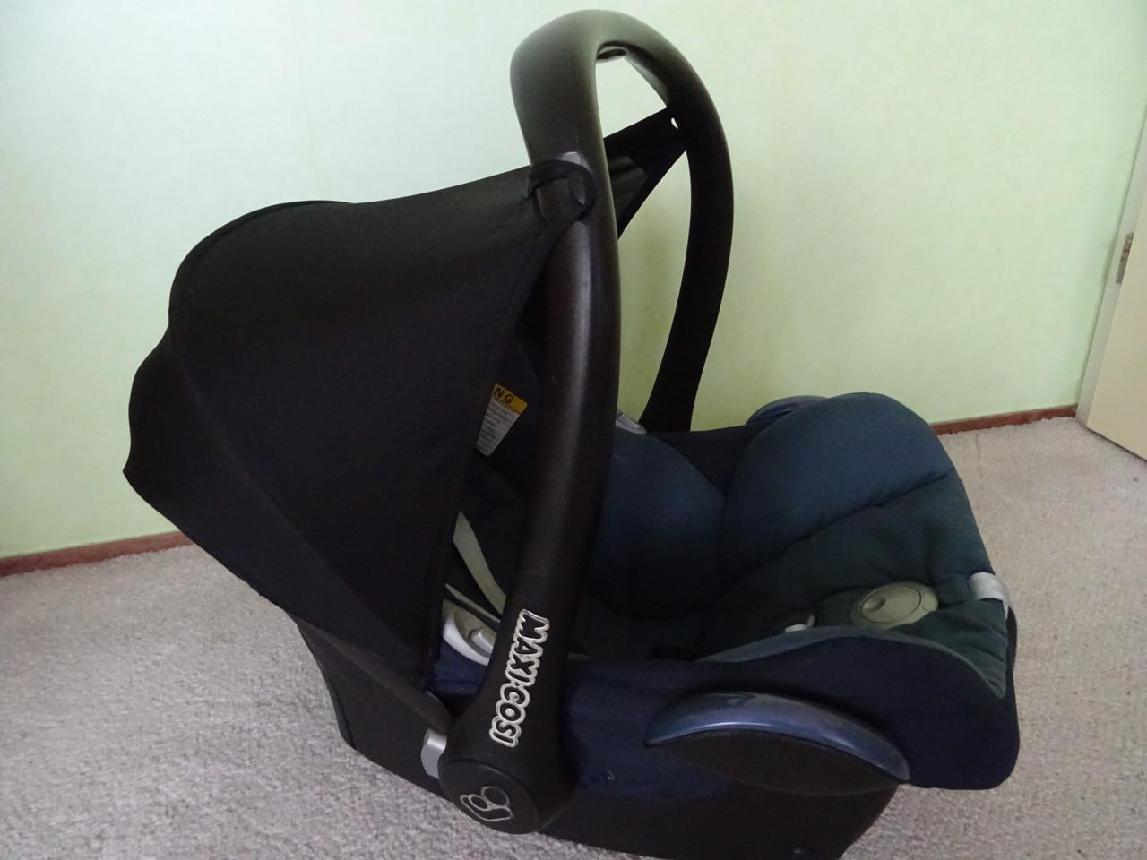 Maxi cosi met lekkere warme zak