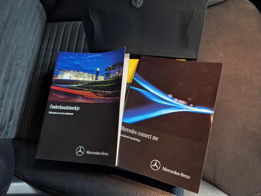 Mercedes-Benz Cla 180 ambition | amg