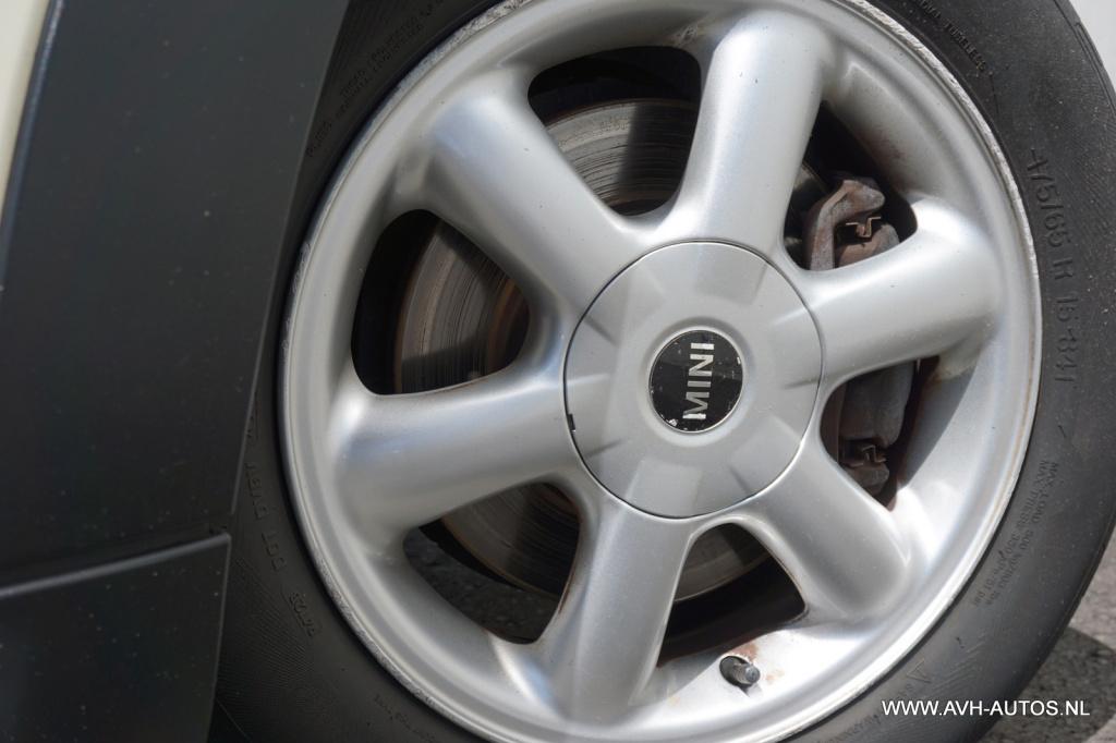 Mini One mini 1.6 minimalist business line