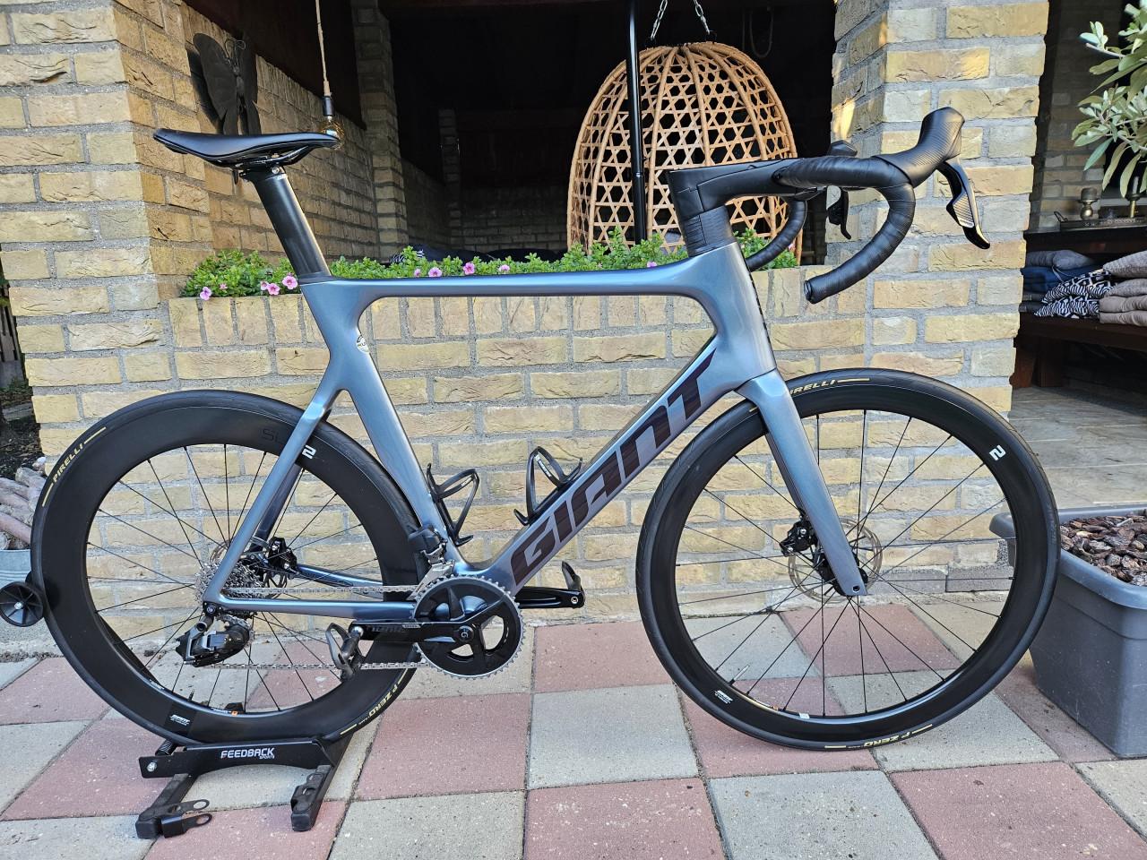 Giant Propel Advanced 1 (XL) SRAM Rival AXS 2x12 Quarq Powermeter