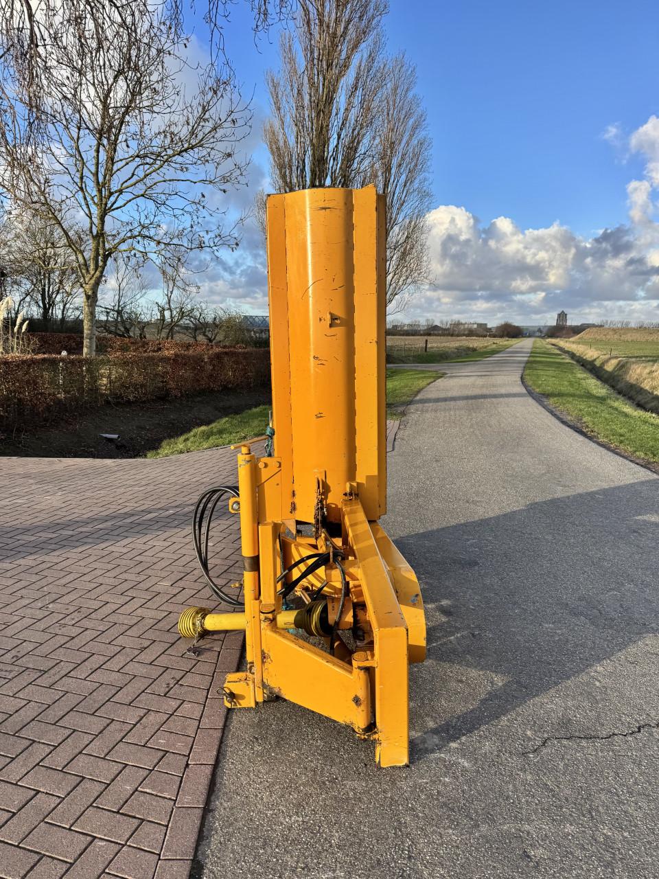 Hemos Klepelmaaier MK 200