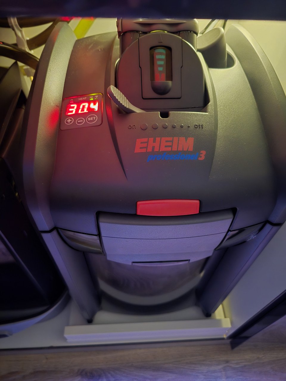 Te koop z.g.a.n Eheim 1200XLT professionel