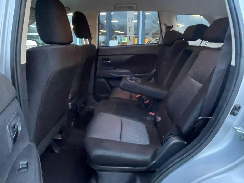 Mitsubishi Outlander 2.0 intense+ automaat|7zits