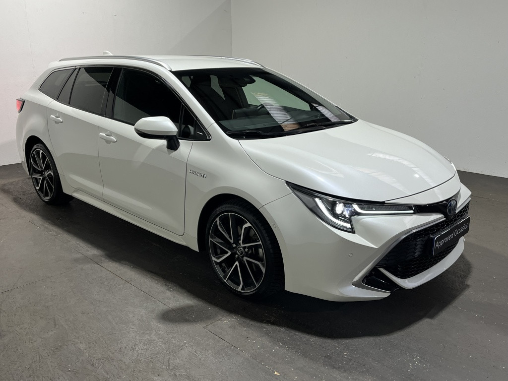 Toyota Corolla Touring Sports 2.0 hybrid executive | navi | bsm | camera |