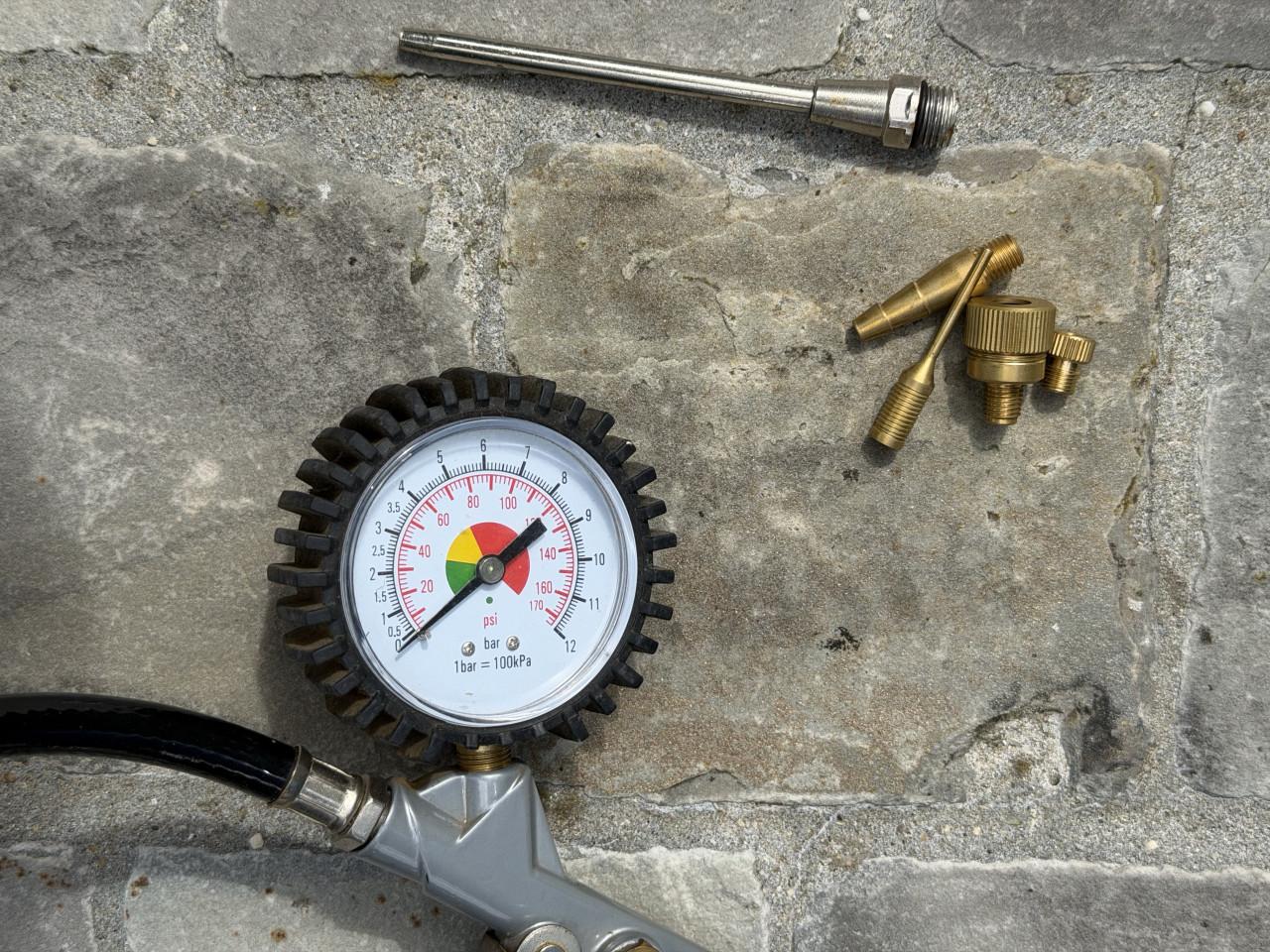 Compressor met hogedruk slanghaspel