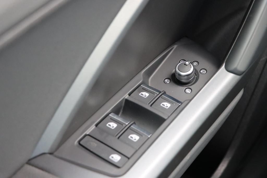 Audi Q3 35 tfsi s line pro line s 150pk s tronic