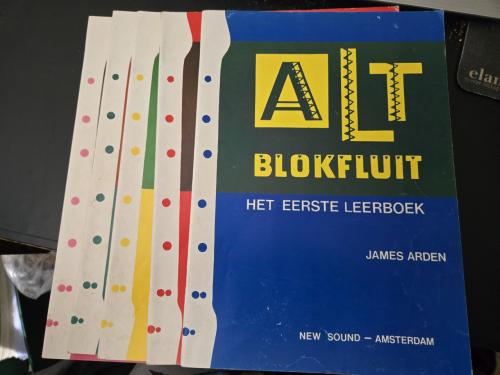 Alt Blokfluit lesmethode geschreven door James Arden.  5 delen.