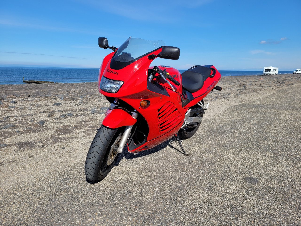 Suzuki RF600R