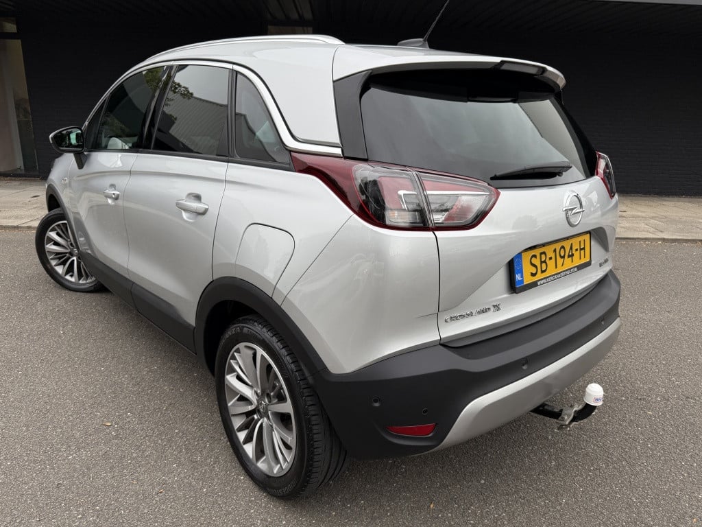 Opel Crossland X 1.2 t. innovation // 22.000km origineel nl //