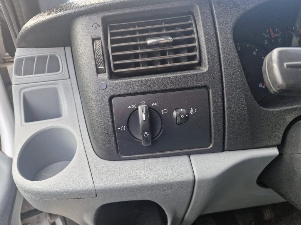 Ford Transit 260s 2.2 tdci