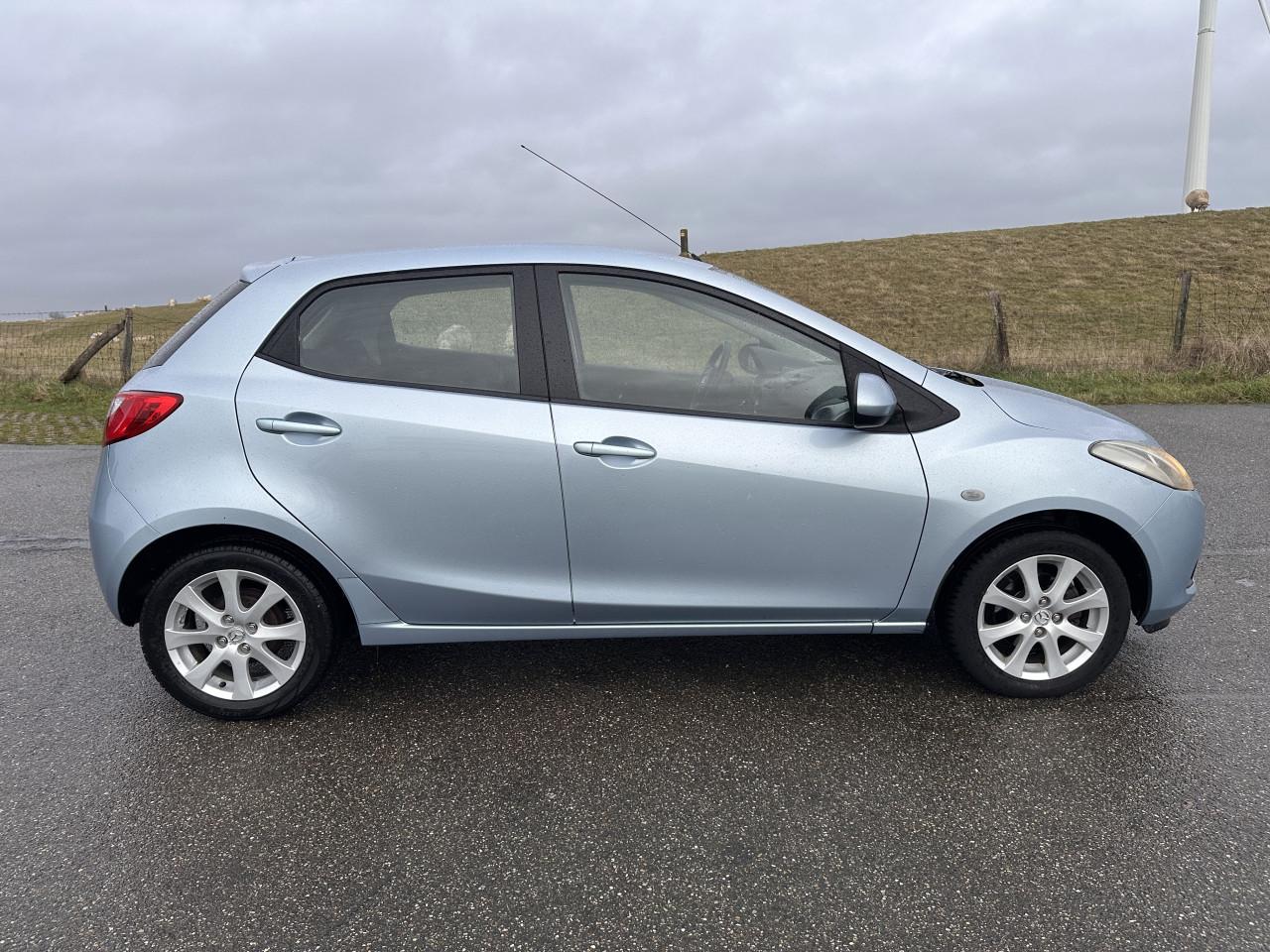 MAZDA 2 hatchback 1,3