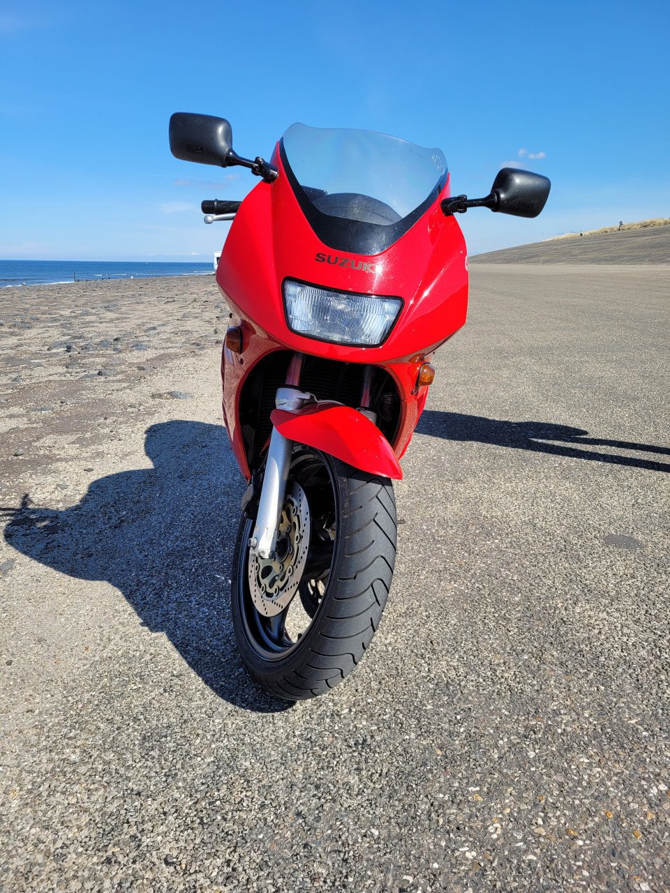 Suzuki RF600R