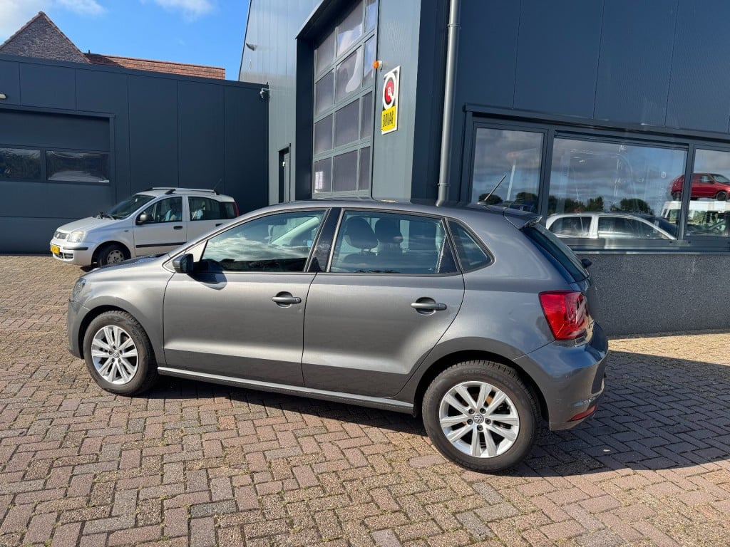 Volkswagen Polo 1.2 tsi highline