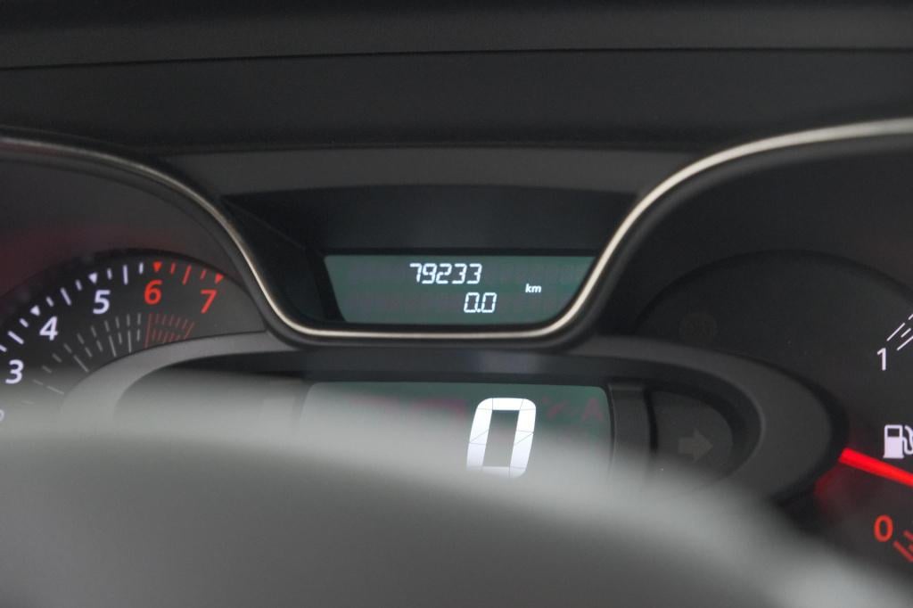 Renault Captur tce 90 limited | parkeersensoren | navigatie | airco | cruis