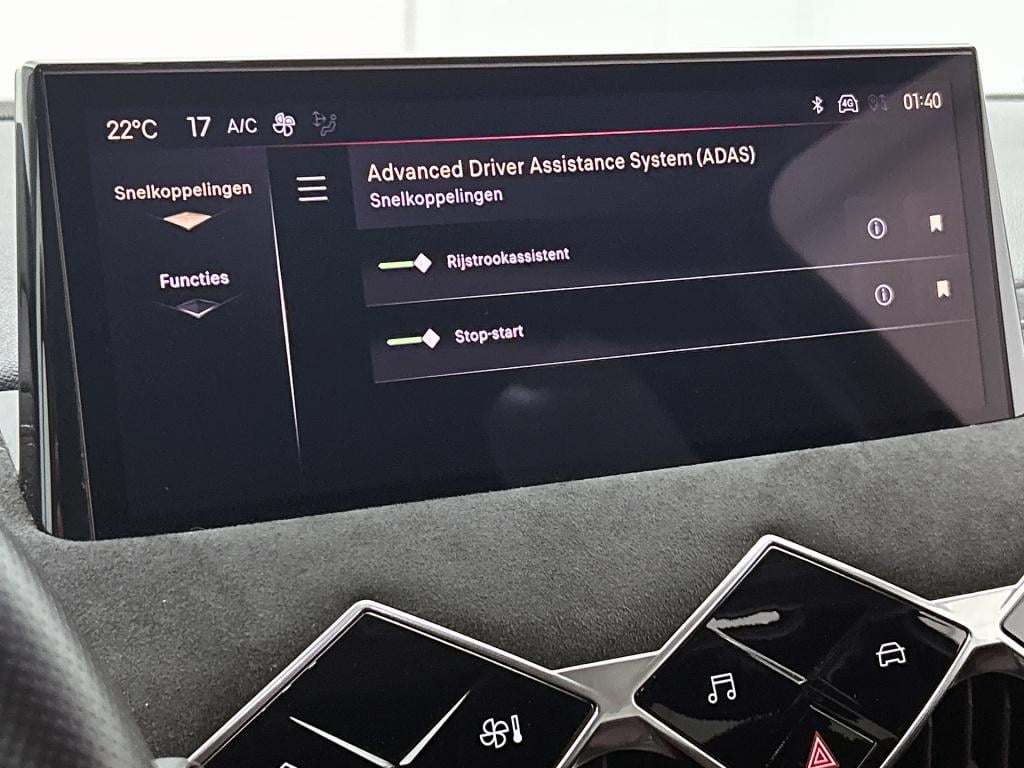 Ds Ds 3 100pk performance line | rijklaar | alcantara | keyless entry | par