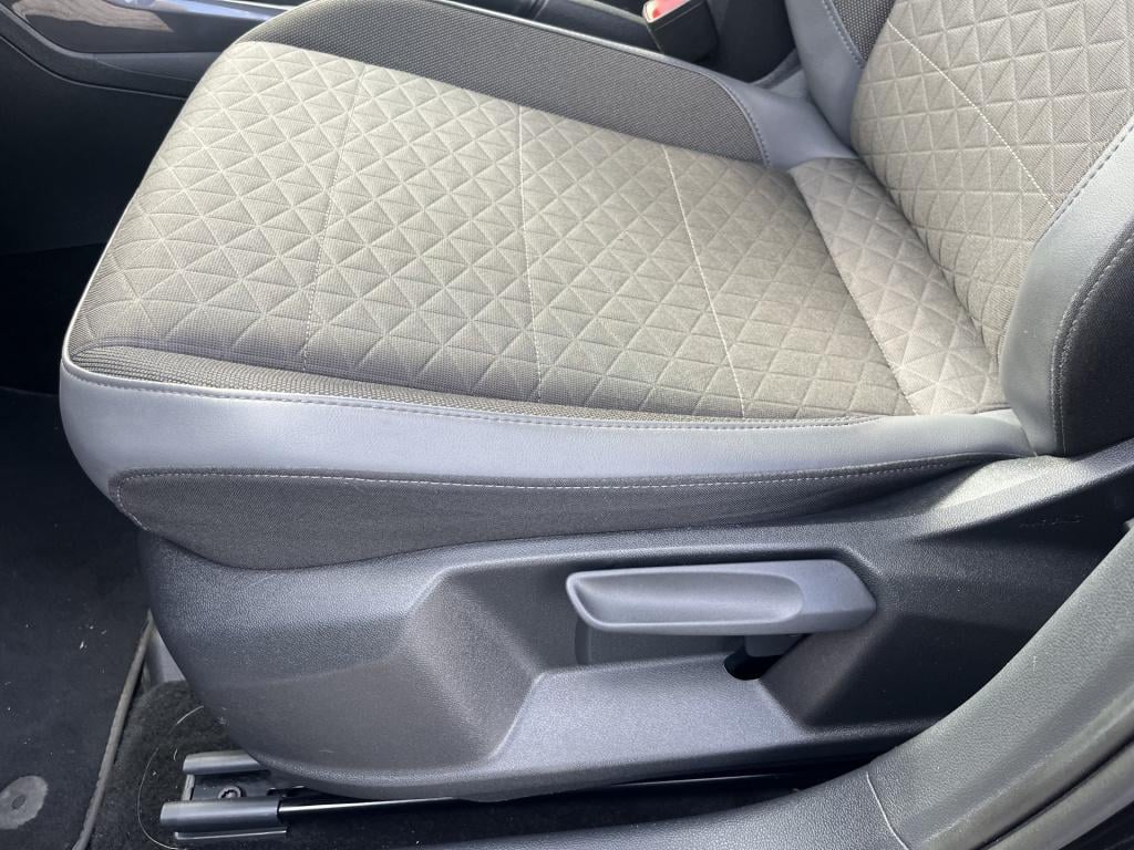 Volkswagen T-cross 1.0 tsi r-line